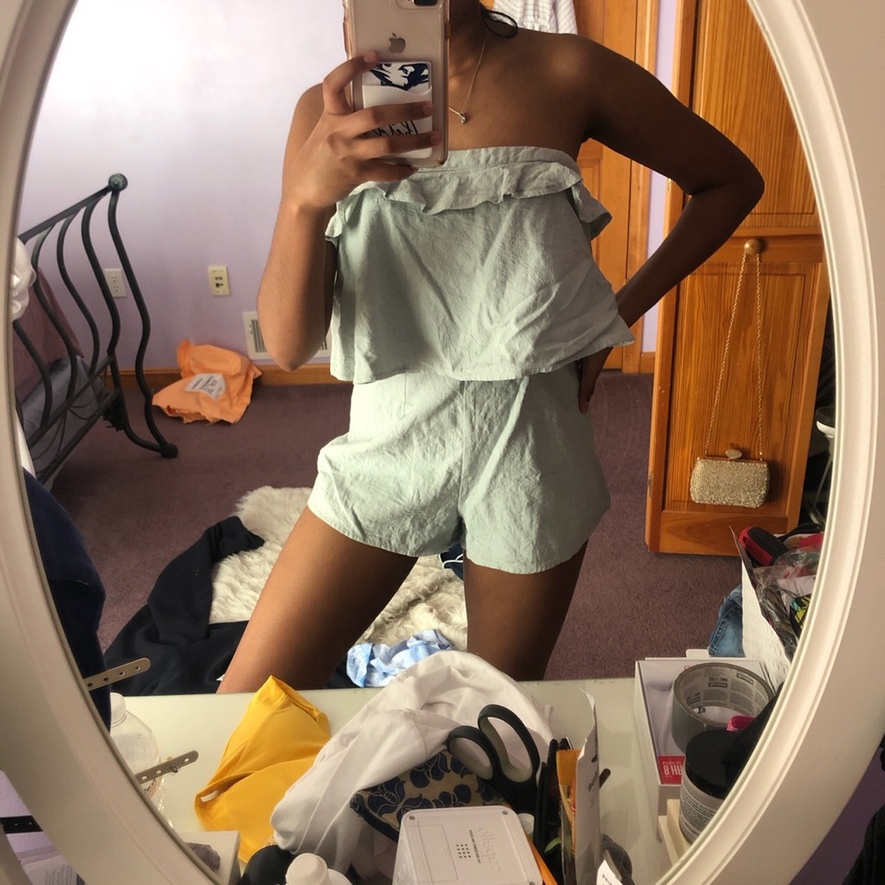 Princess Polly strapless romper💚💙